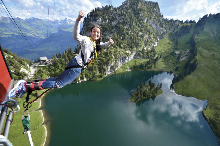 Bungy Jumping Stockhornbahn